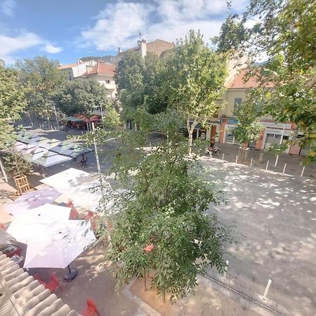 Charmant Appartement Pres Du Marche, Gare Et Port A 5Mn Toulon Exterior foto