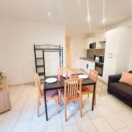 Charmant Appartement Pres Du Marche, Gare Et Port A 5Mn Toulon Exterior foto